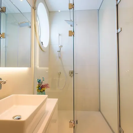 Cove Seaview - Neptune أيا نابا