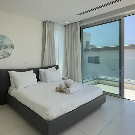 Vila Cove Seaview - Neptune